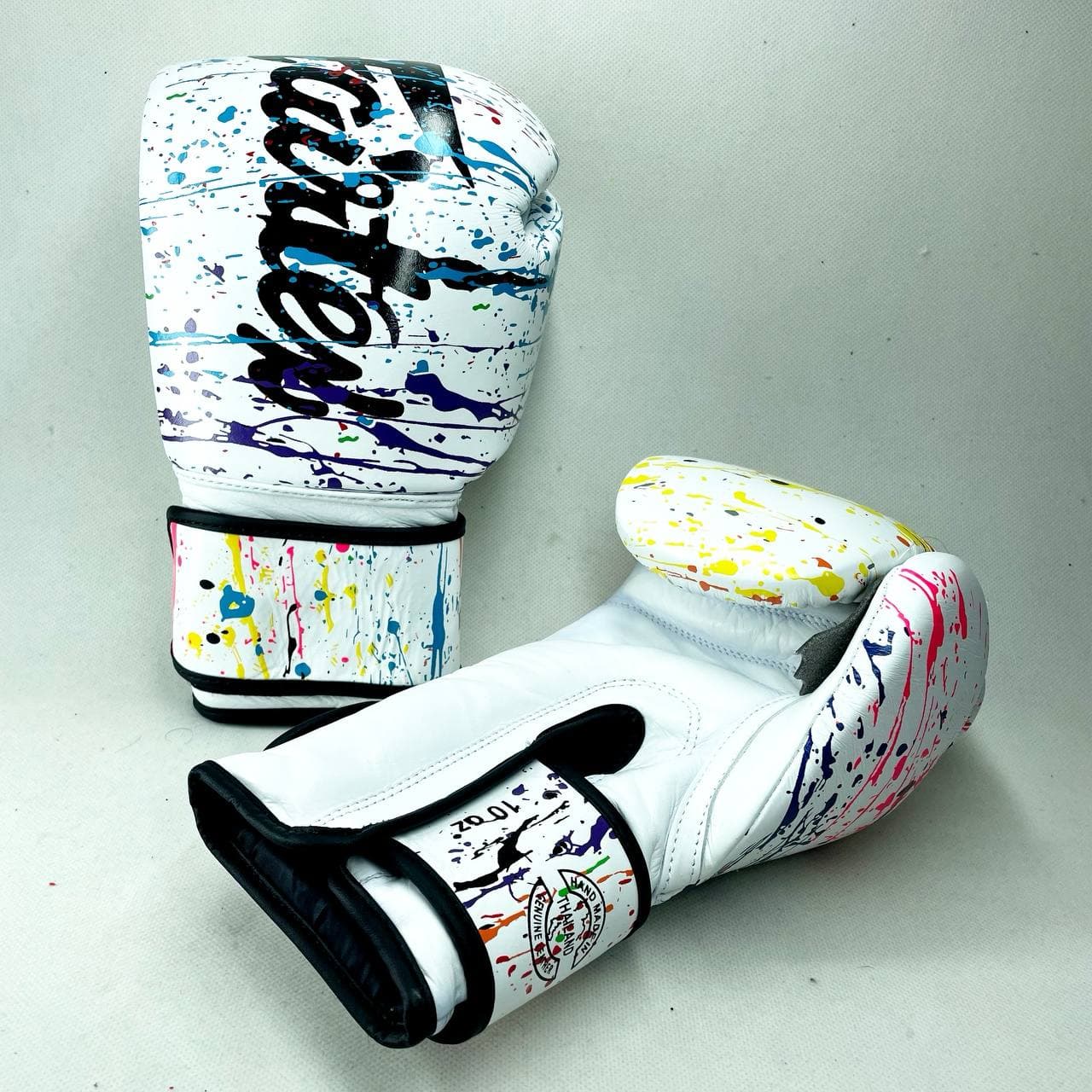 دستکش بوکس چرم حرفه ای تایلندی فرتکس FAIRTEX — تصویر ۳
