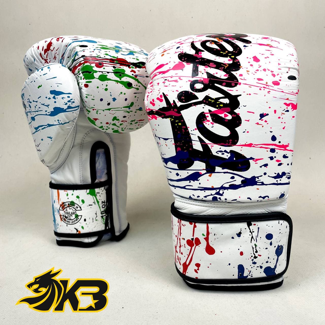 دستکش بوکس چرم حرفه ای تایلندی فرتکس FAIRTEX