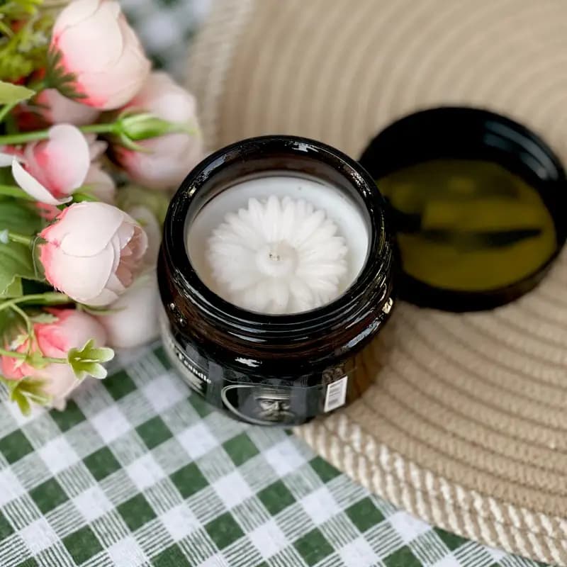 شمع عطری لیوانی بزرگ — تصویر ۲