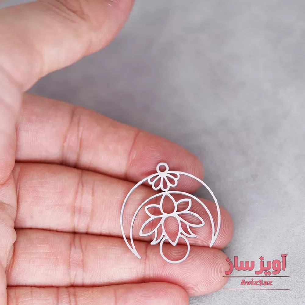 گردنبند ماه و گل کد 101526