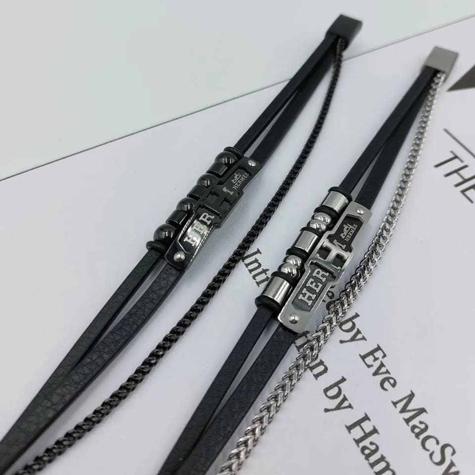 دستبند چرمی هرمس مردانه قفل مگنتی کلاسیک رنگ طلایی و نقره ای کد zmp 9583147