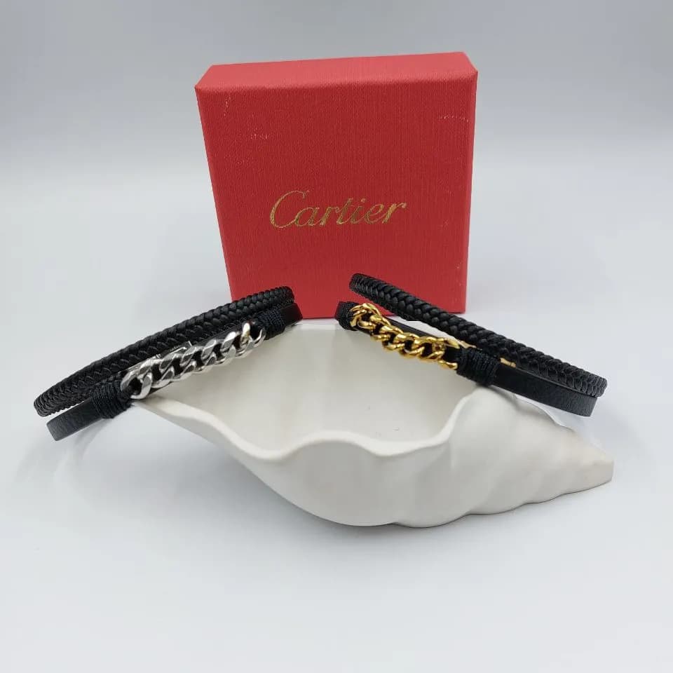 دستبند چرمی کارتیر cartier دولاین مردانه قفل استیل رنگ ثابت و کیفیت خوب کد zmp 9583128 — تصویر ۲