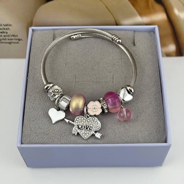 دستبند پاندورا قلب و تیر نگینی کد 11024