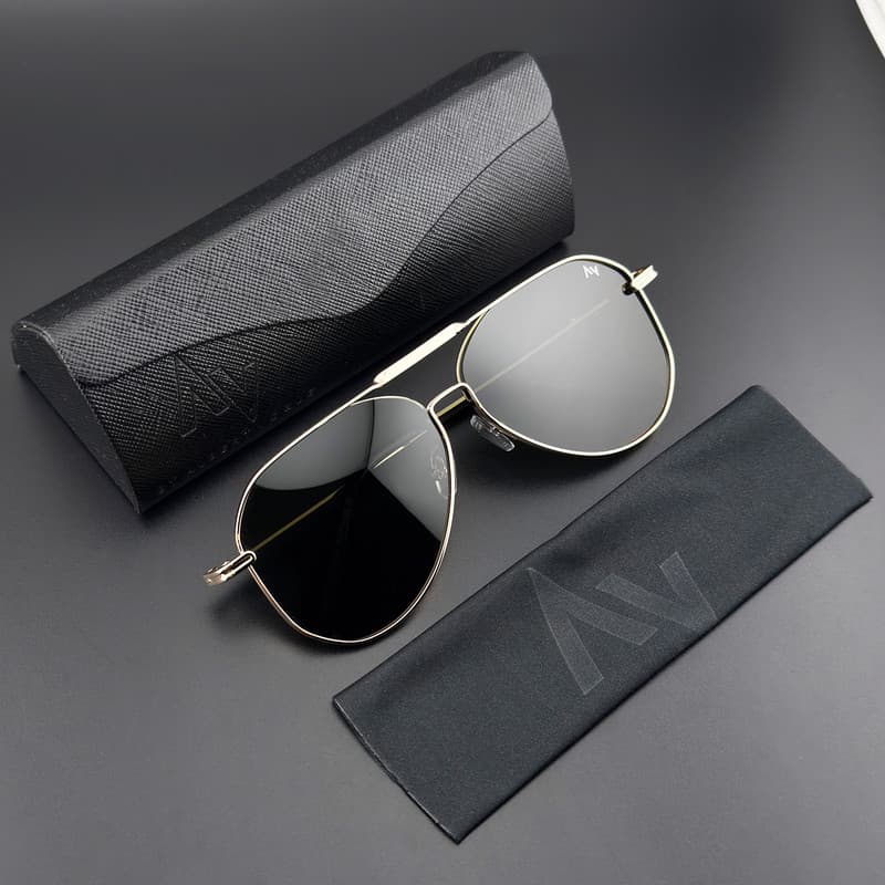 عینک آفتابی خلبانی (Aviator) آلبرت وگ مدل JS8557C02-P243 Polarized Avantgarde Visionary — تصویر ۵