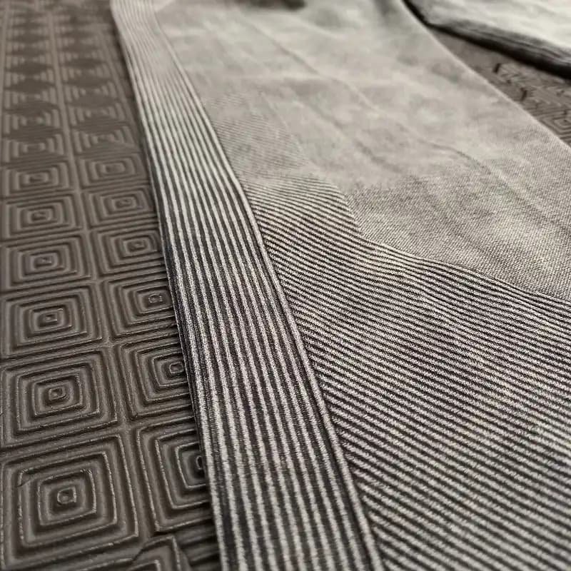 لگ پشت چین دار سیملس طرح سنگشور LS-B305 — تصویر ۶
