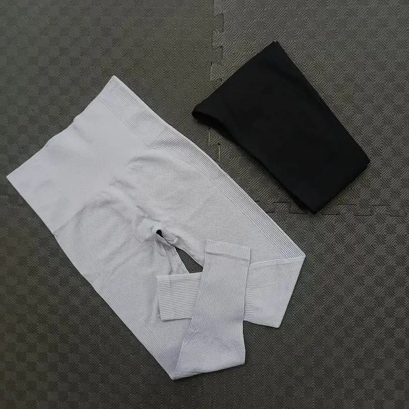 لگ ورزشی زنانه سیملس وارداتی LS103 — تصویر ۲