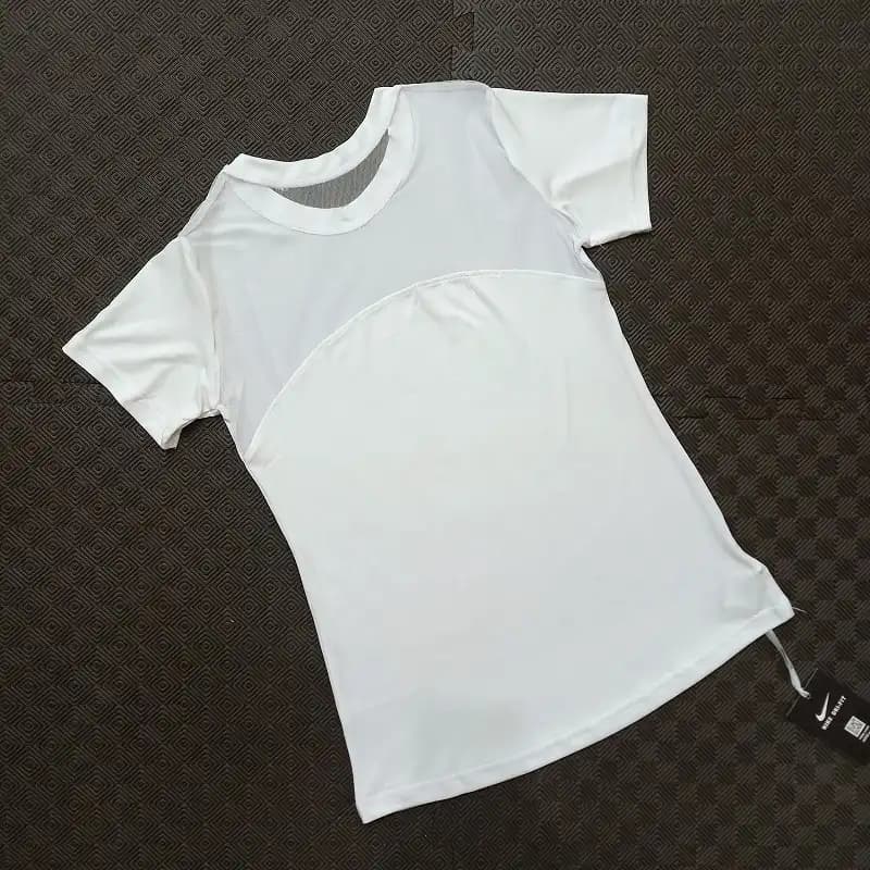 تیشرت ورزشی زنانه نایک پشت تور TS1005 — تصویر ۴