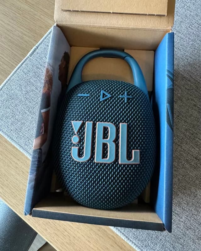 اسپیکر بلوتوثی جی بی ال JBL Clip 5 Bluetooth Speaker — تصویر ۲