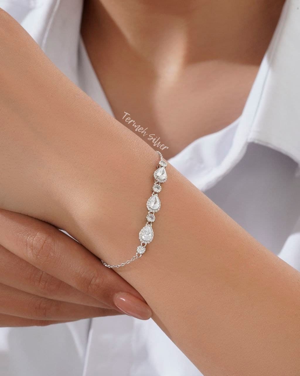 دستبند نقره اشک DT 1203
