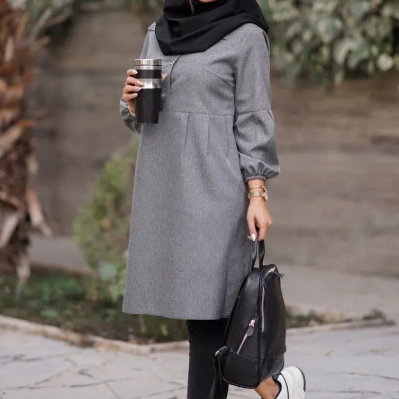 مانتو زنانه مدل شادی جنس پرشیا سایز 1 و 2 رنگ مشکی طوسی نسکافه ای سرمه ای — تصویر ۹