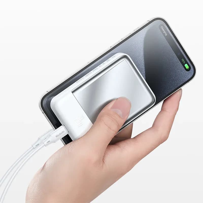 پاوربانک وایرلس (بی‌سیم) 10000mAh مک دودو مدل MC-5930 — تصویر ۳