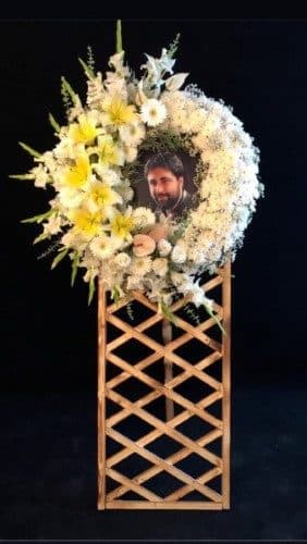 تاج گل برای مساجد خیابان گمرک