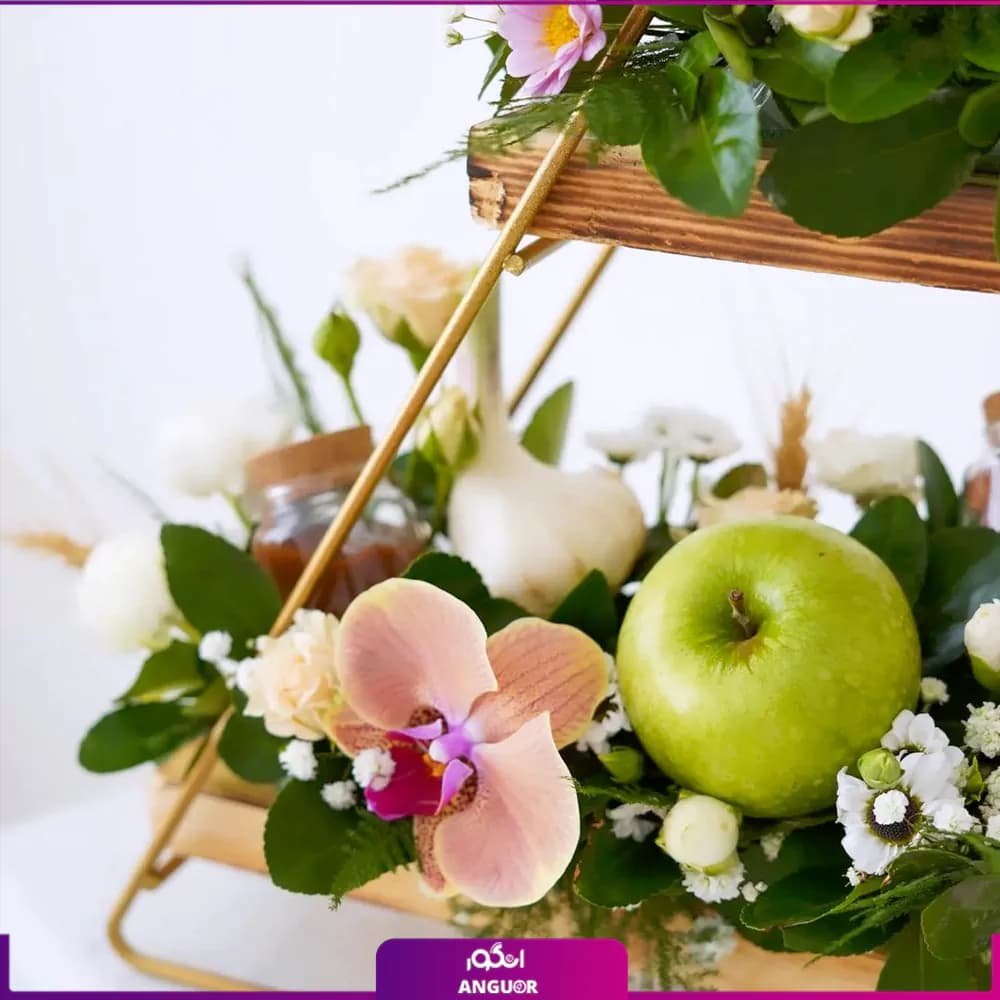 هفت سین دو طبقه عروس — تصویر ۲