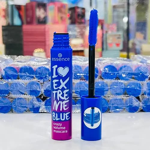 ریمل آبی حجم دهنده اسنس Essence I Love Extreme Mascara Blue — تصویر ۳