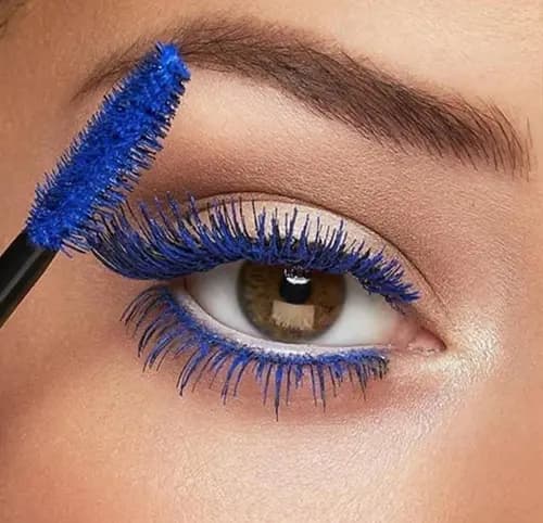 ریمل آبی حجم دهنده اسنس Essence I Love Extreme Mascara Blue — تصویر ۴