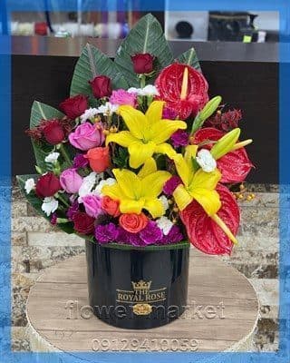 گلفروشی نزدیک مدرسه کاشانی