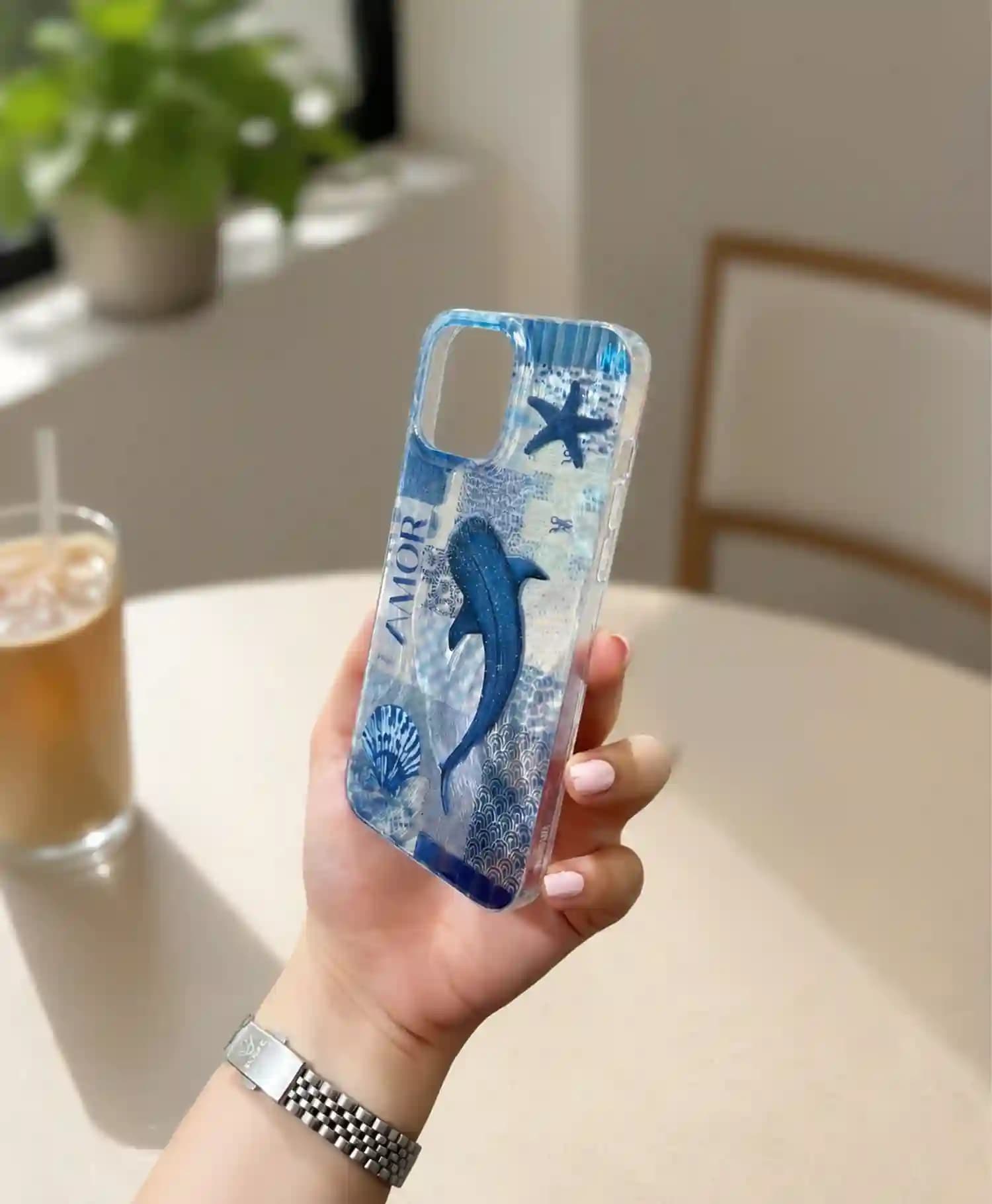 قاب هولوگرامی طرح وال Amor گوشی موبایل Iphone 13 Pro Max — تصویر ۴