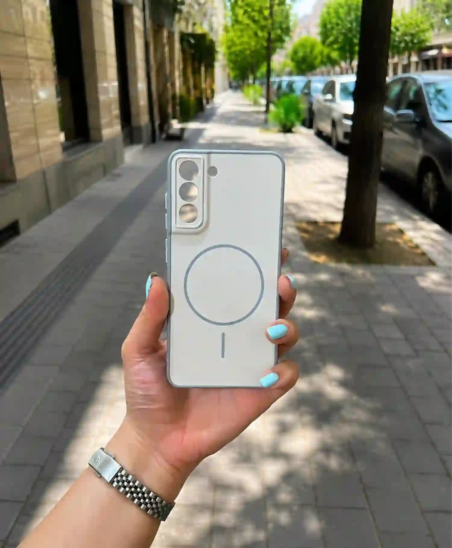 قاب PVD طرح مگ سیف گوشی موبایل Samsung S21 FE — تصویر ۴