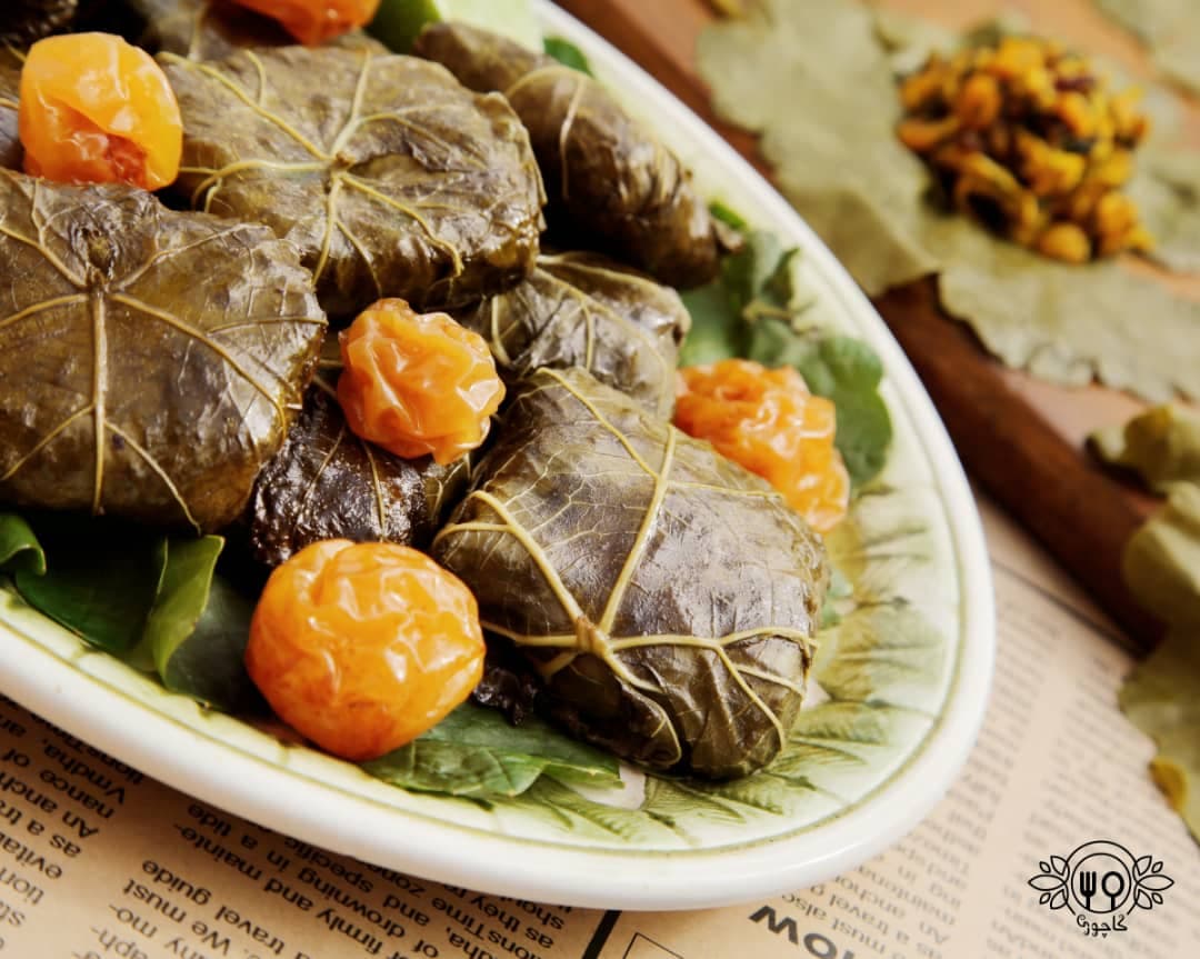 دلمه ی برگ مو گیاهی