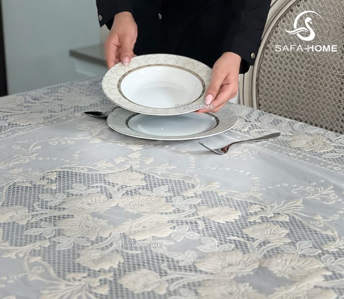 سفره گل برجسته طرح گیپور متوسط 180×130 — تصویر ۴