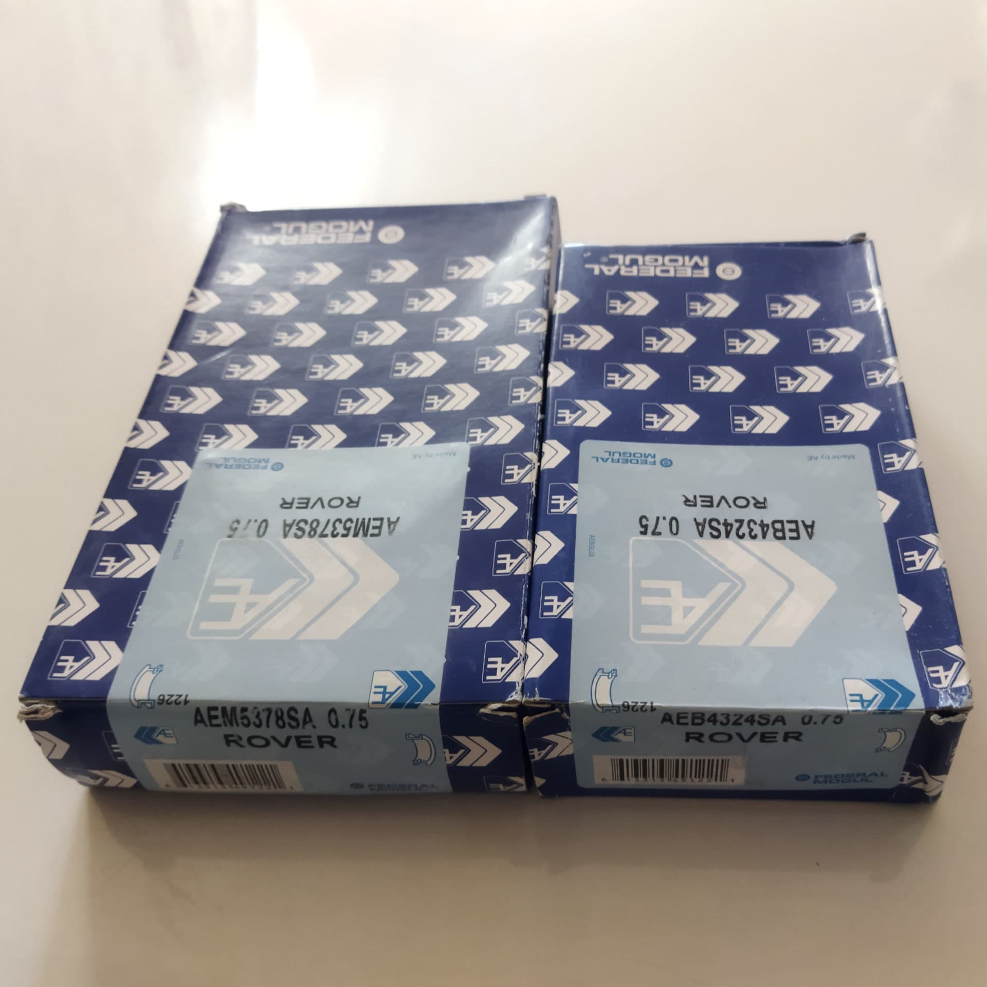 یاتاقان ثابت و متحرک سایز 0.40 لندرور و پاژن سانتانا