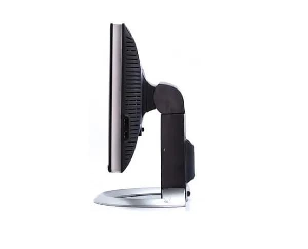 مانیتور استوک 20 اینچ دل LCD Dell 2005FPW Wide — تصویر ۲