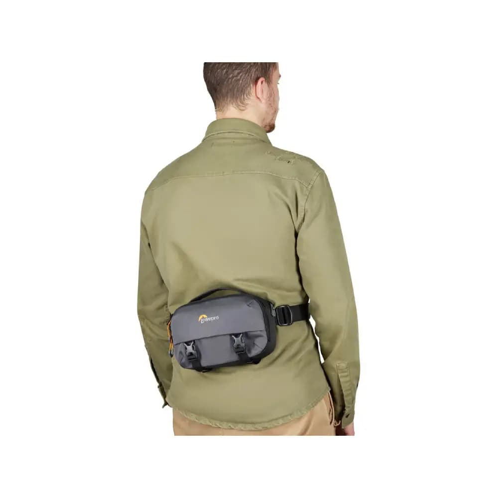 کیف دوربین Lowepro Trekker Lite HP 100 (طوسی) — تصویر ۶