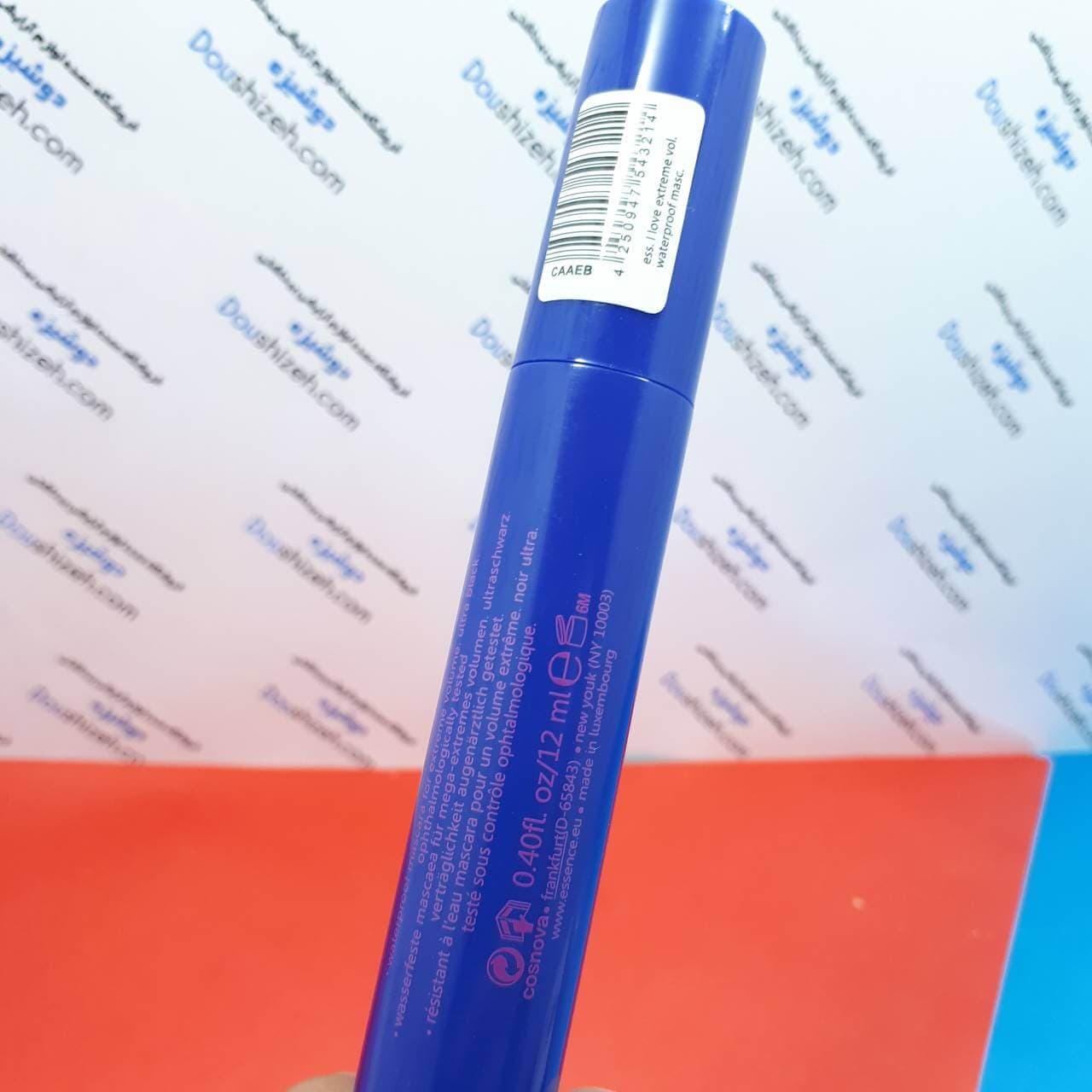 ریمل اسنس آبی Essence I Love Extreme — تصویر ۸