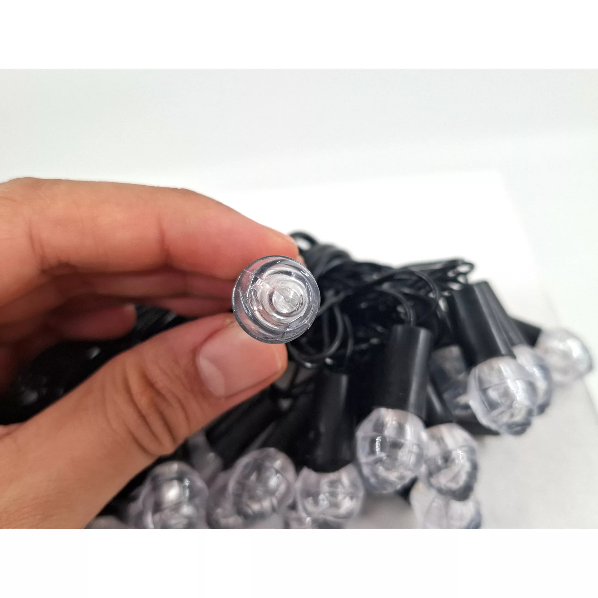 ریسه ال ای دی مدل گل شیشه ای کد 28Lamp طول 4.5 متر — تصویر ۲