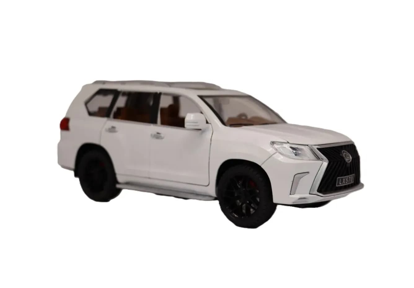 ماشین فلزی لکسوس LX570 سفید — تصویر ۲