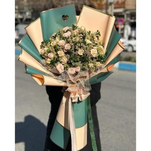ارسال فوری گل برای باشگاه یزدان تهران جنت آباد 8024