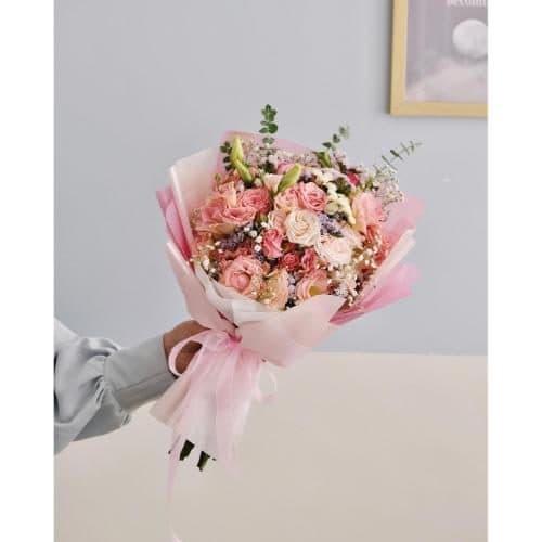 ارسال فوری گل برای باشگاه غرب تهران جنت آباد 7948