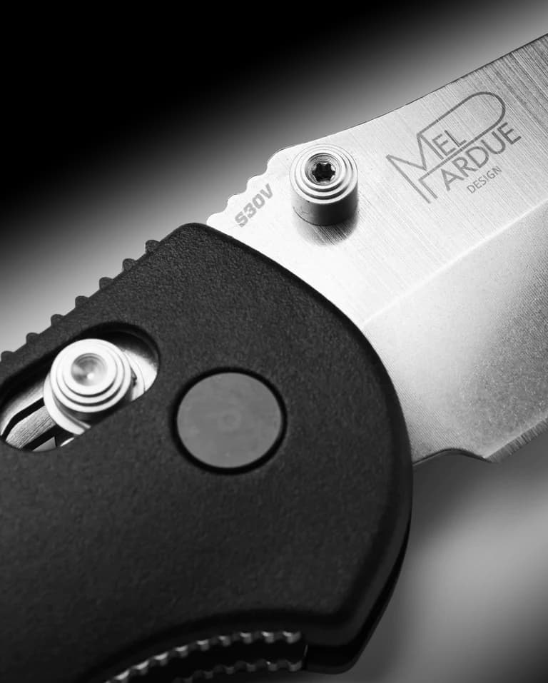 چاقو بنچمید گریپتیلیان Benchmade GRIPTILIAN® | BLACK GRIVORY® | DROP-POINT — تصویر ۵