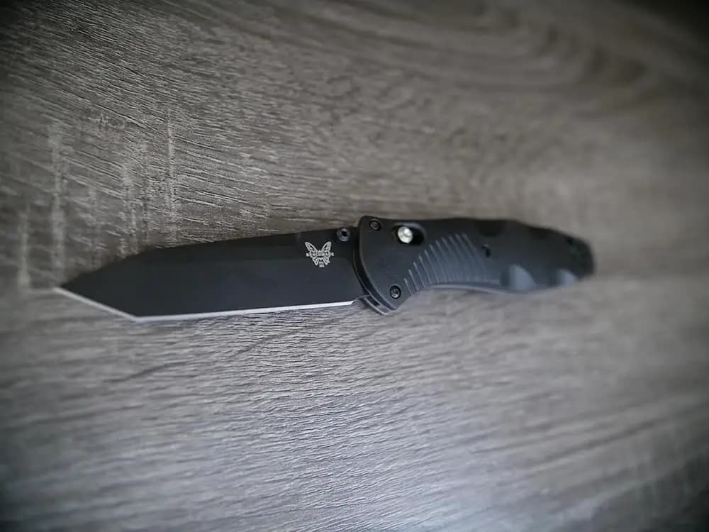 چاقو بنچمید براژ Benchmade BARRAGE | TANTO PLAIN BLADE BLACK VALOX — تصویر ۶