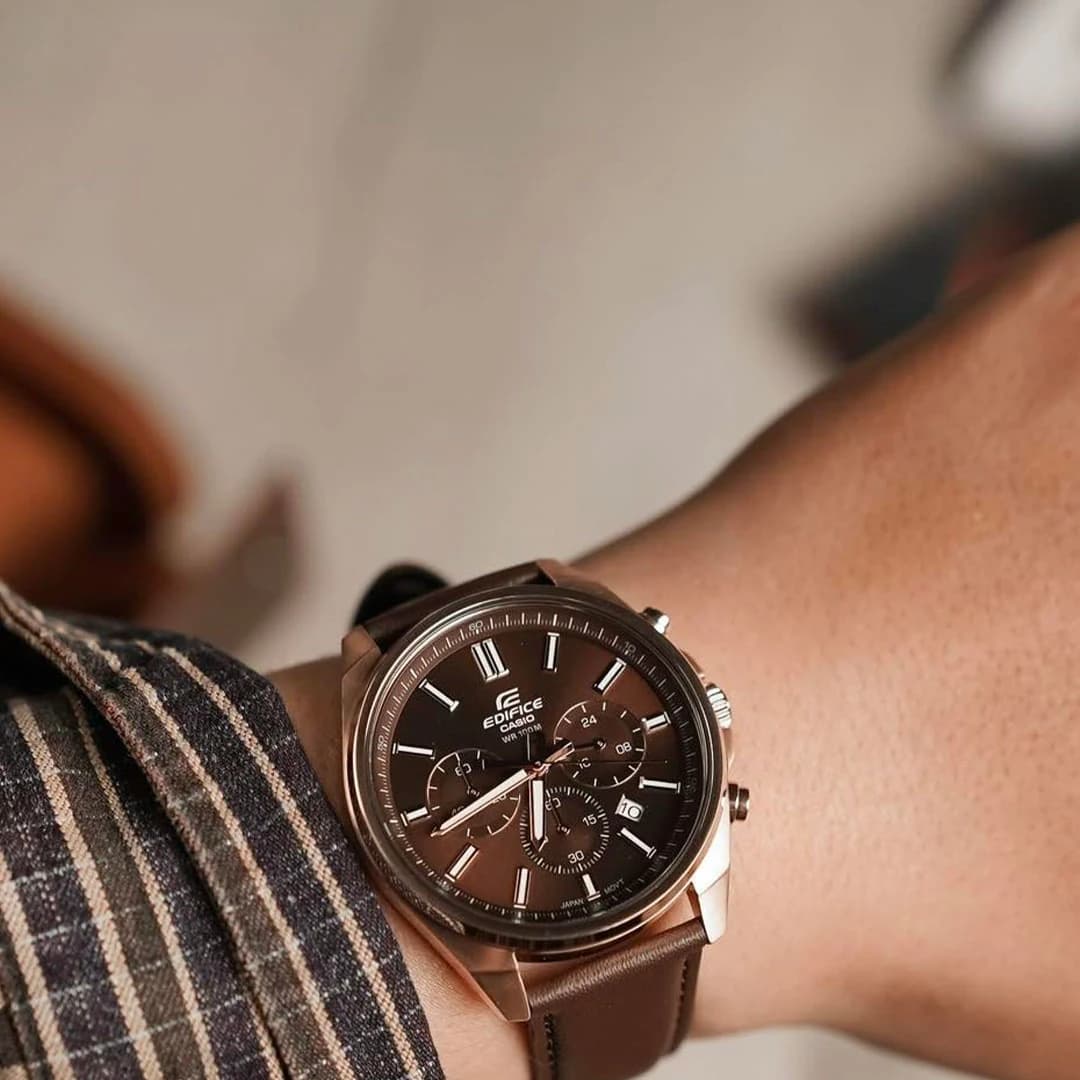 ساعت EDIFICE مدل EFV-650CL-5A — تصویر ۲