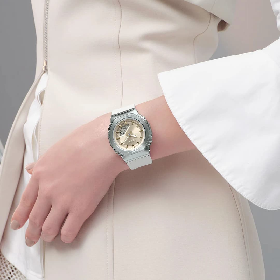 ساعت G-SHOCK مدل GM-S2110-7A9 — تصویر ۳