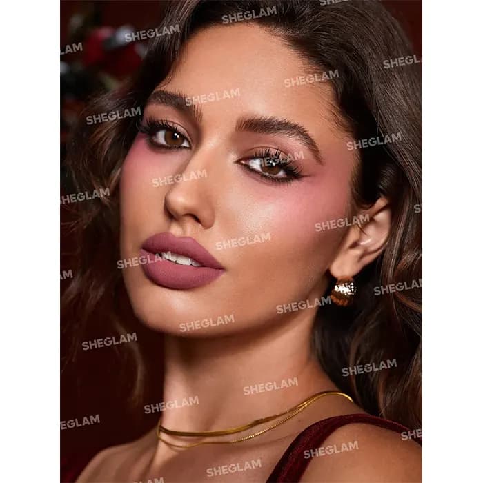 رژ لب بادوام داینامات امبر رز شیگلم رنگ Cherish You — تصویر ۴