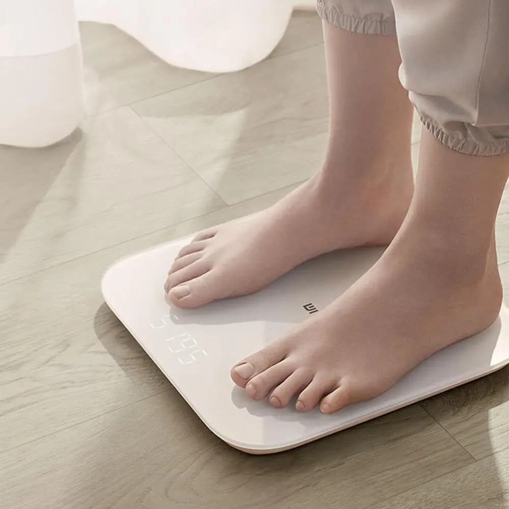 ترازو هوشمند شیائومی مدل Mi smart scale 2 XMTZC04HM Global — تصویر ۴