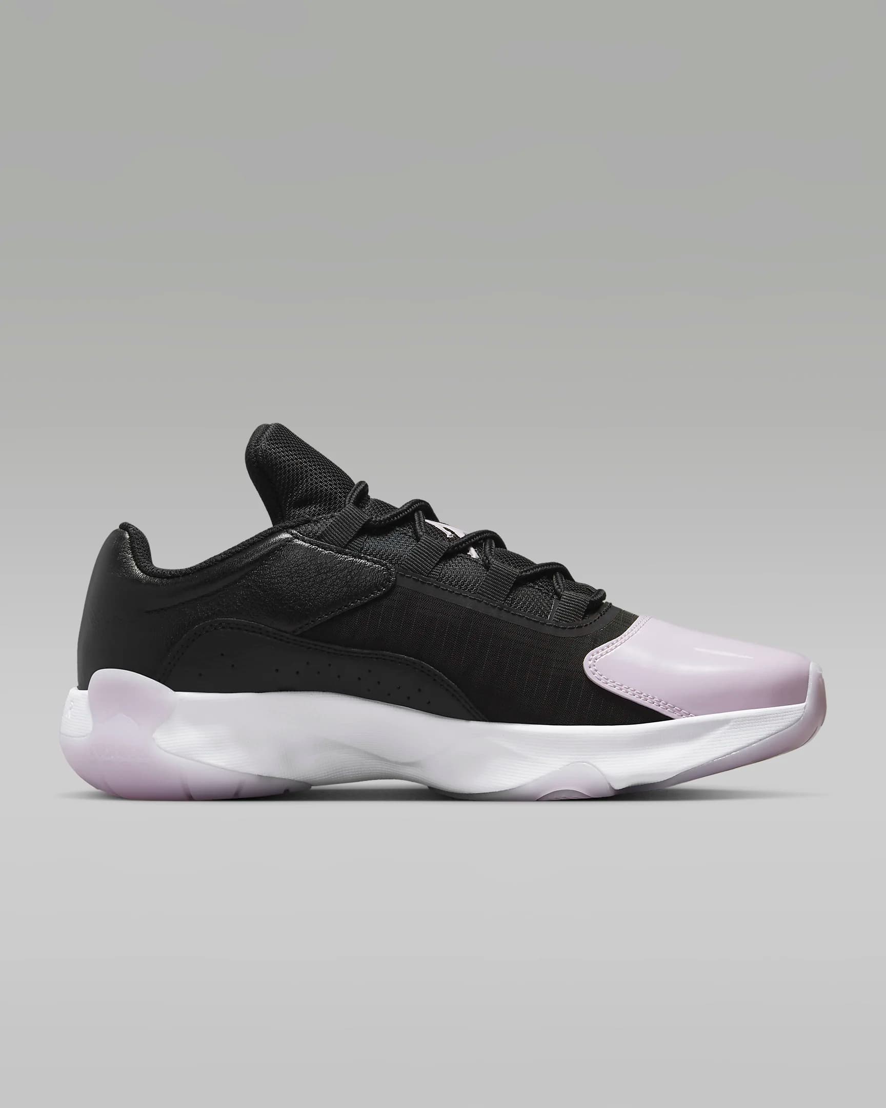 کفش زنانه نایک اورجینال -مشکی و صورتی Nike Air Jordan 11 CMFT Low — تصویر ۴