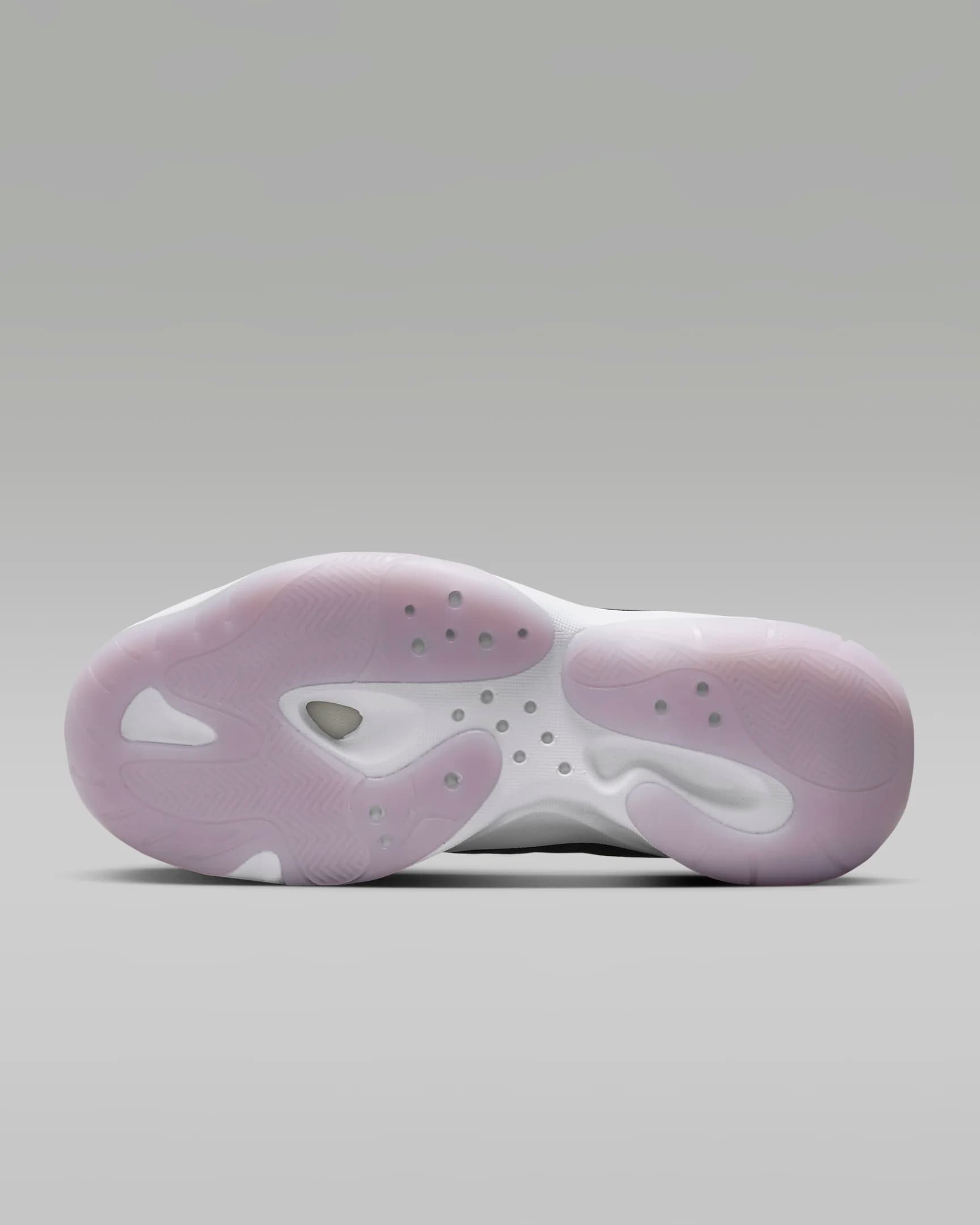 کفش زنانه نایک اورجینال -مشکی و صورتی Nike Air Jordan 11 CMFT Low — تصویر ۳
