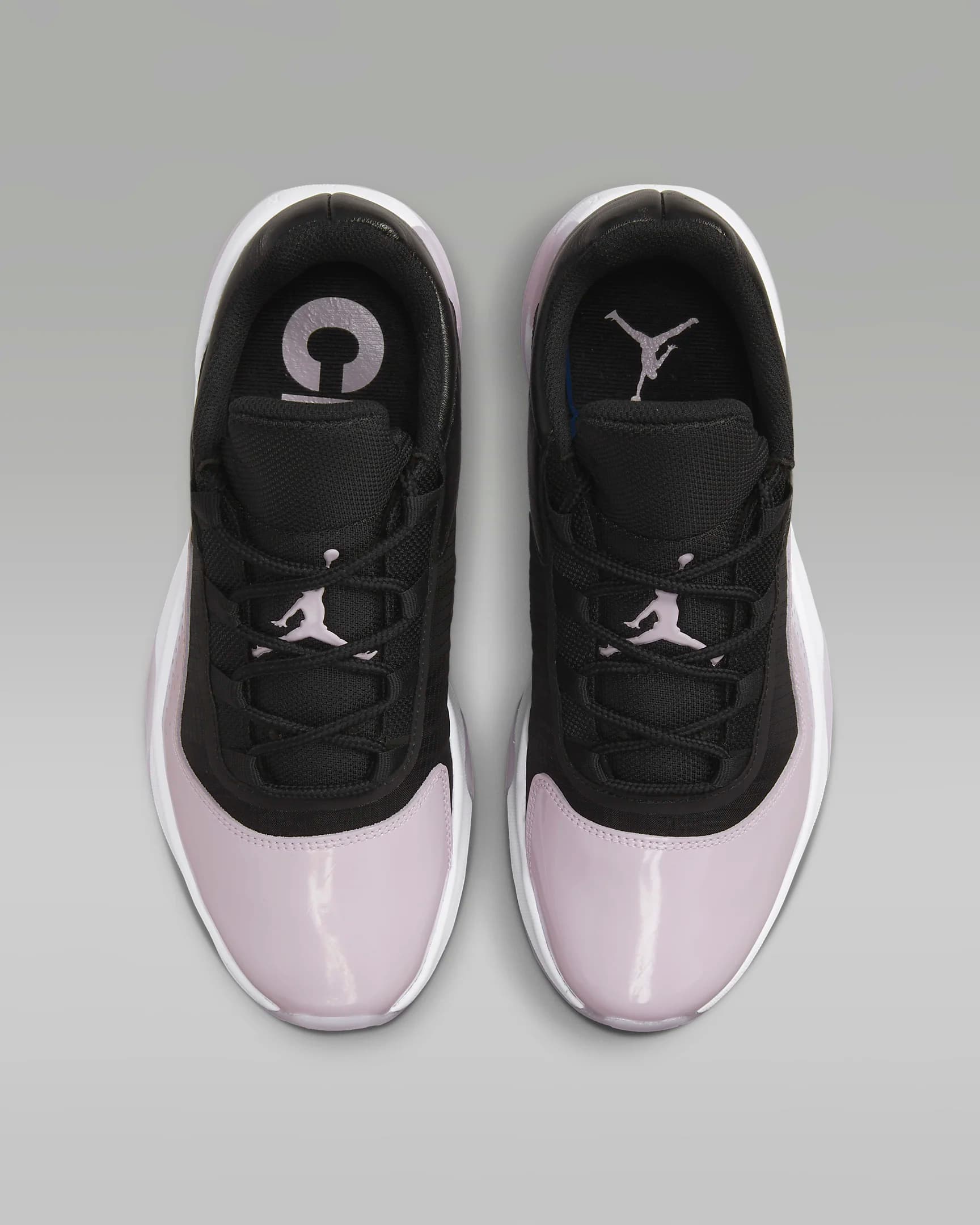 کفش زنانه نایک اورجینال -مشکی و صورتی Nike Air Jordan 11 CMFT Low — تصویر ۵