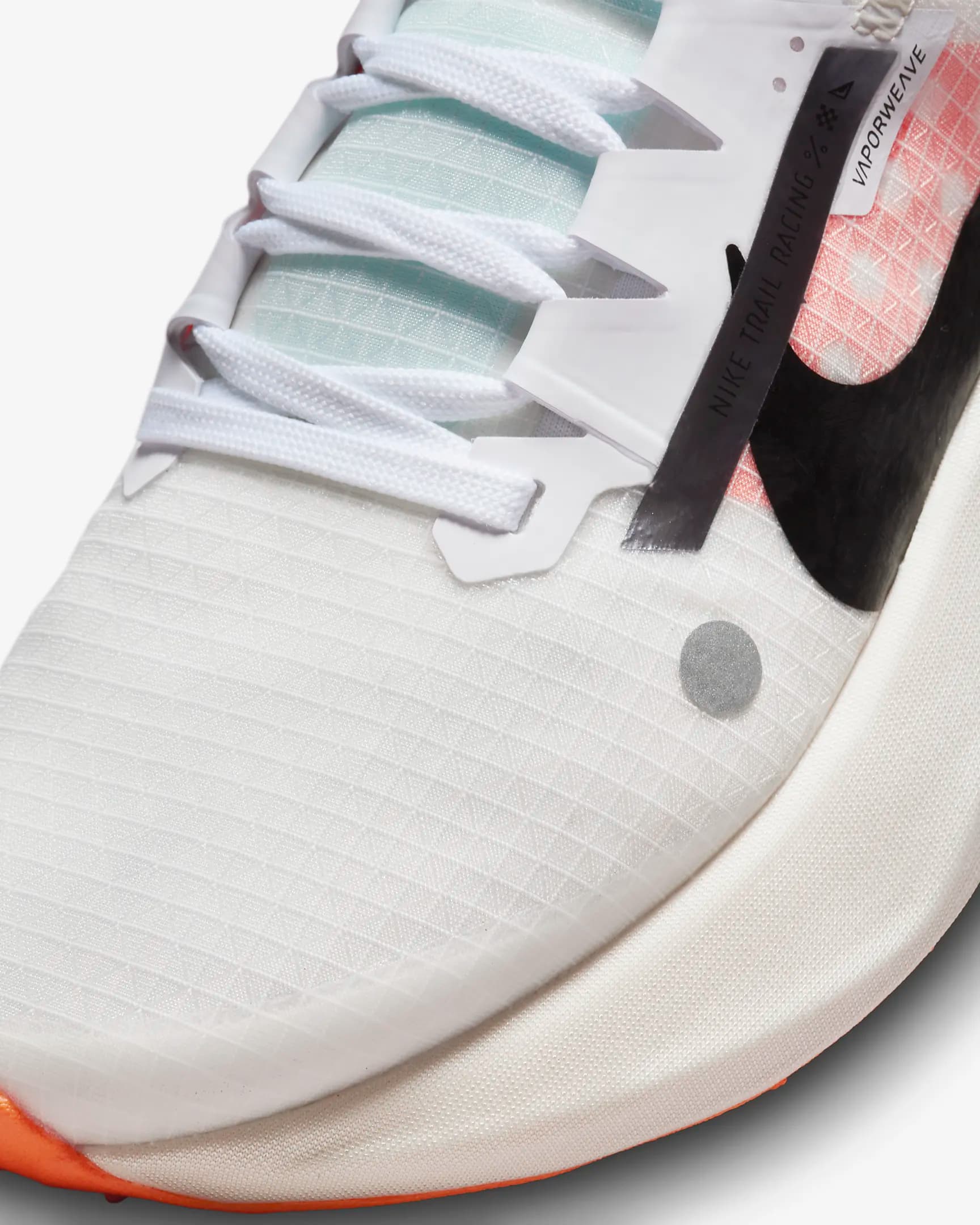کفش زنانه نایک اورجینال -سفید Nike Ultrafly — تصویر ۸