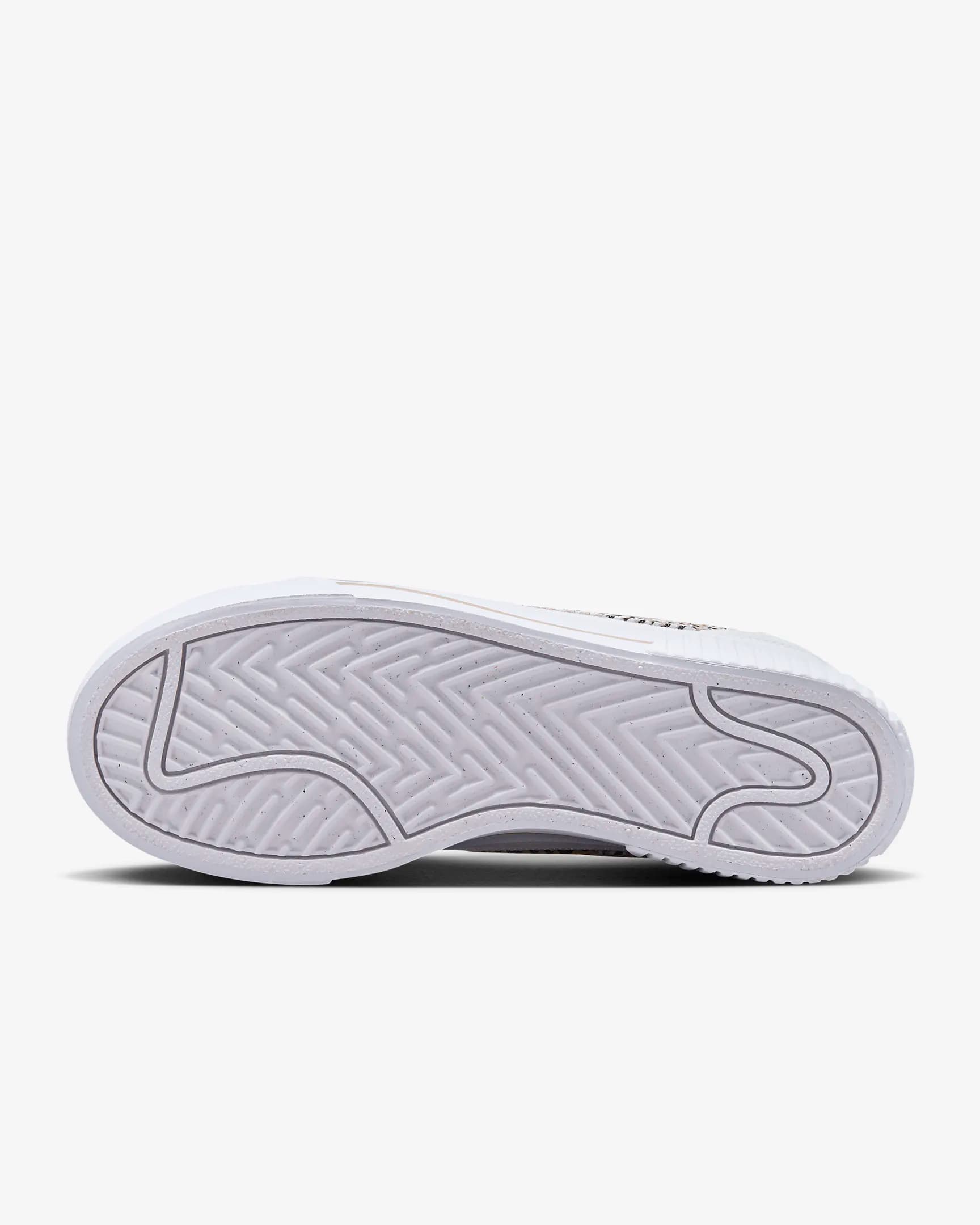 کفش زنانه نایک اورجینال-سفید Nike Court Legacy Lift x Nike United — تصویر ۳