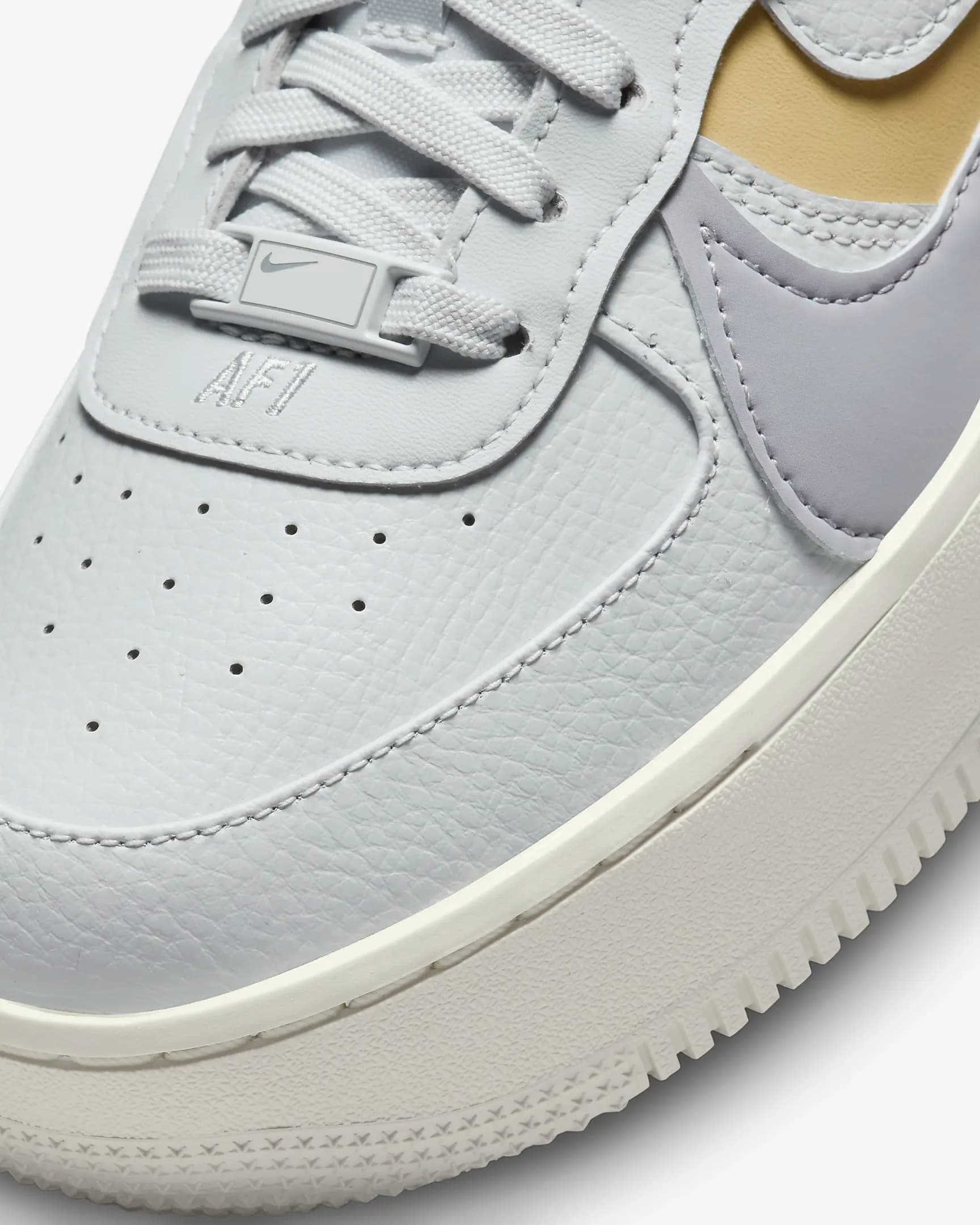 کفش زنانه نایک اورجینال- طوسی Nike Air Force 1 PLT.AF.ORM — تصویر ۸
