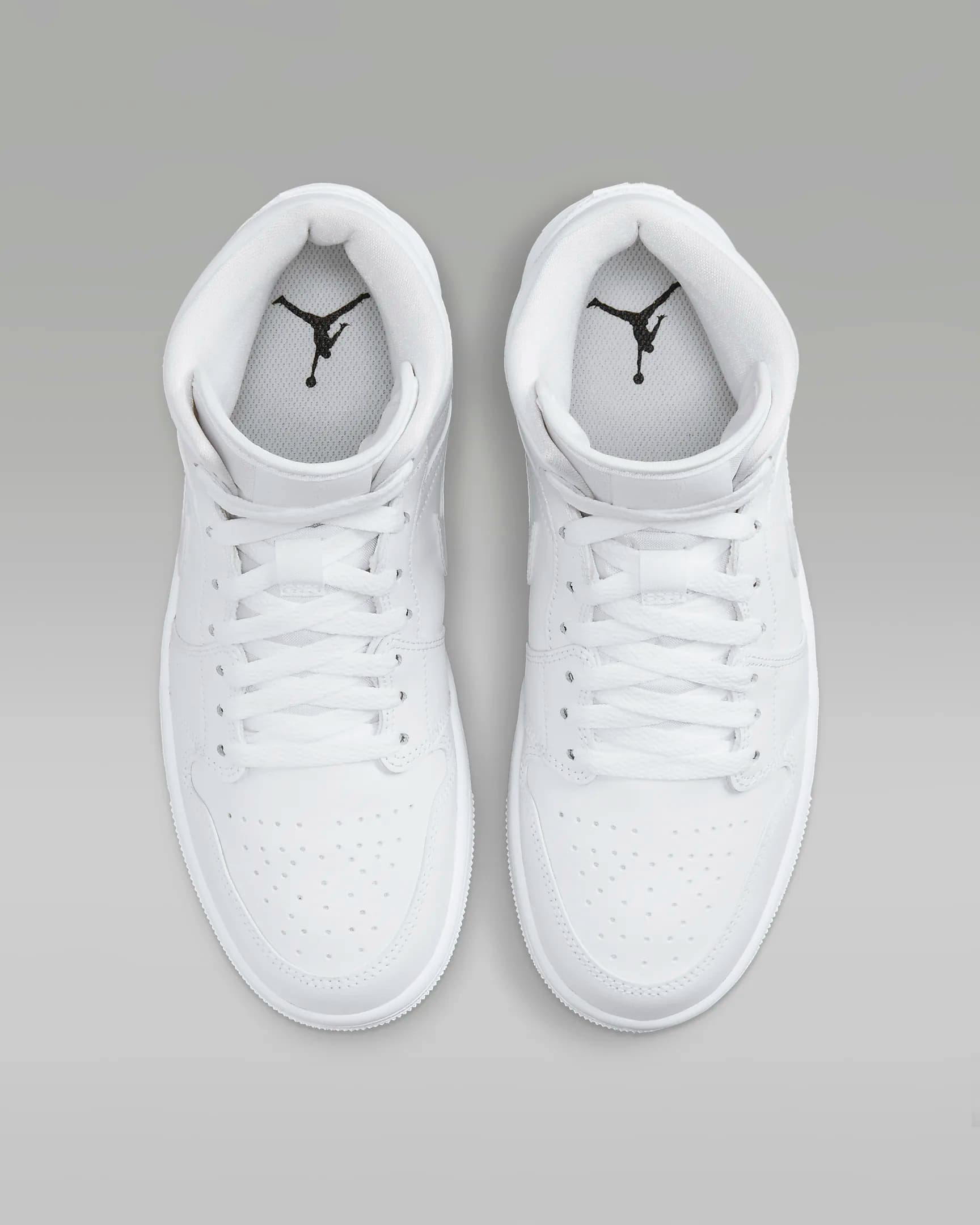 کفش زنانه نایک اورجینال- سفید Nike Air Jordan 1 Mid — تصویر ۵
