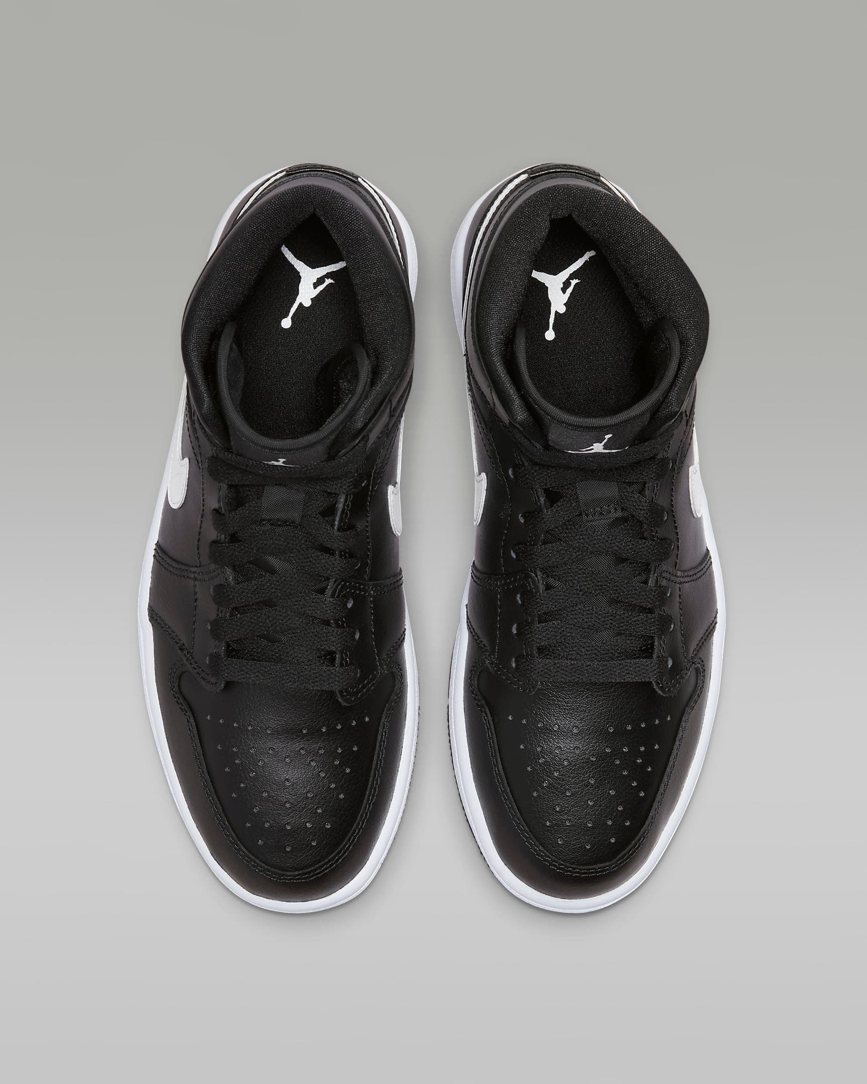 کفش زنانه نایک اورجینال- مشکی Nike Air Jordan 1 Mid — تصویر ۵