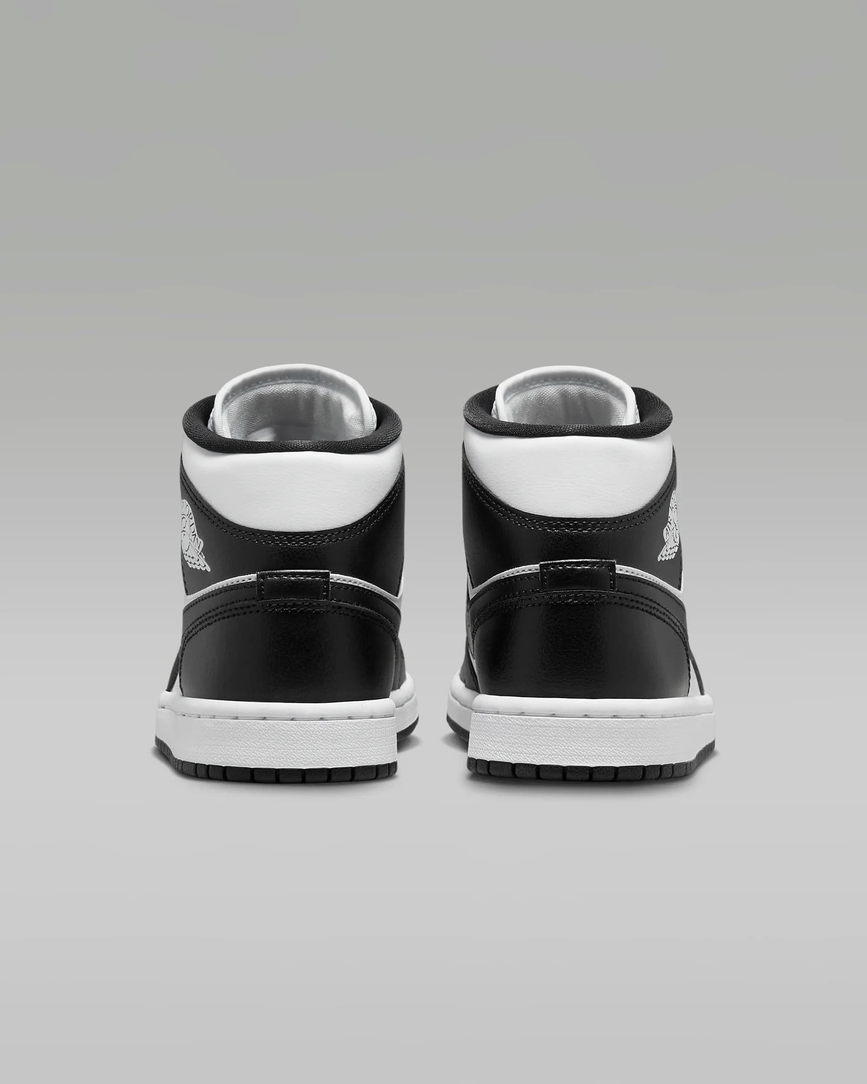 کفش زنانه نایک اورجینال-سفید و مشکی Nike Air Jordan 1 Mid — تصویر ۷