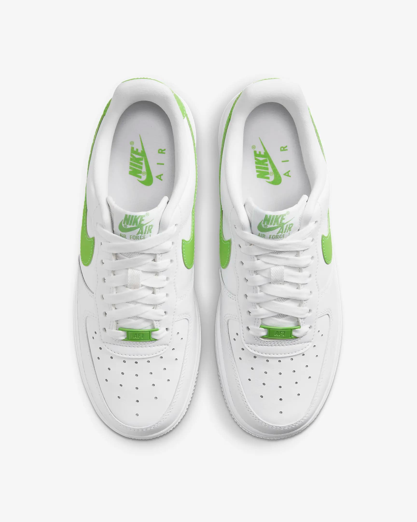 کفش زنانه نایک اورجینال-سفیدوسبز Nike Air Force 1 ’07 — تصویر ۵