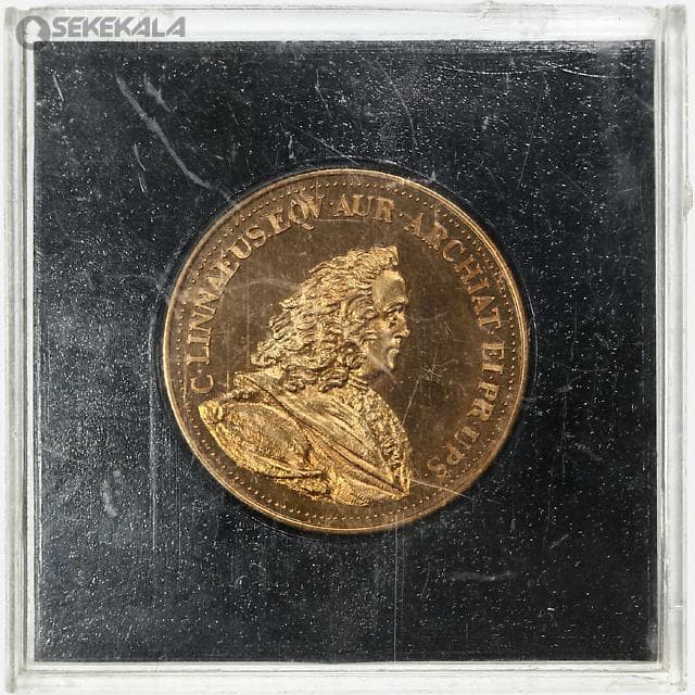سکه 10 کرون یادبودی سوئد 1981 (کارل گوستاو شانزدهم) (UNC) — تصویر ۳