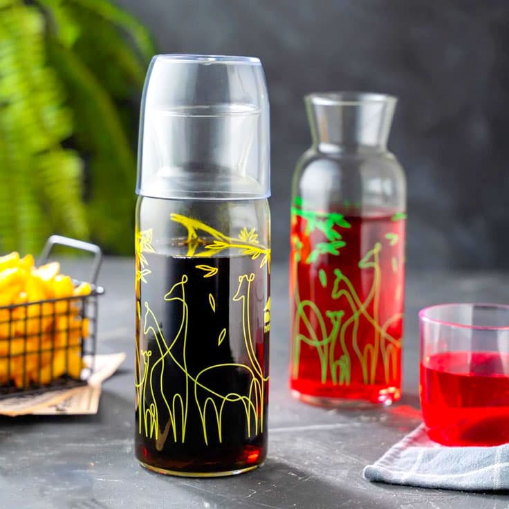 بطری شیشه ای مانا با لیوان چاپدار مانیا(12)/305031
